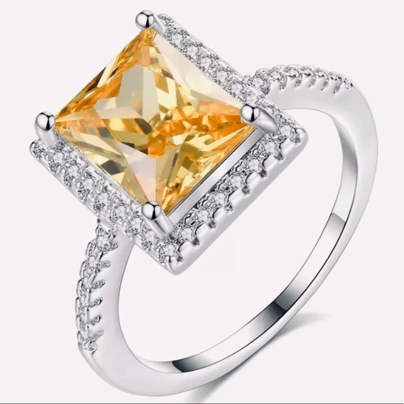 ✨✨Citrine Lab Engagement Ring✨✨ - Picture 4 of 5